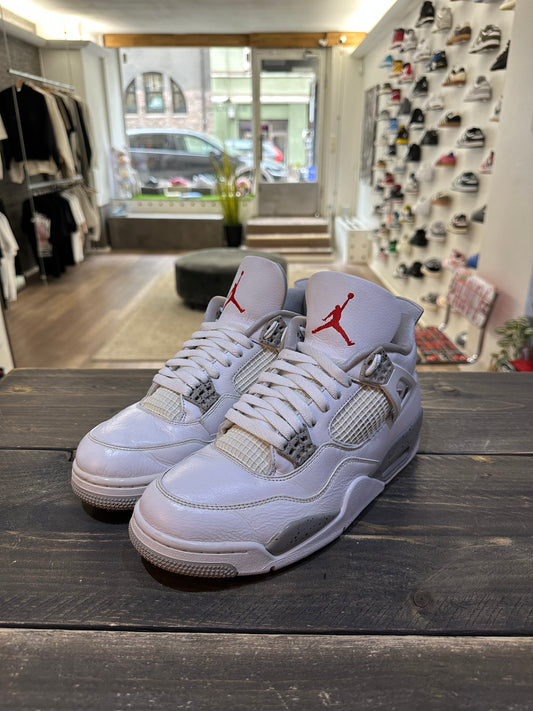Jordan 4 Retro White Oreo (2021) (Eu: 44.5)