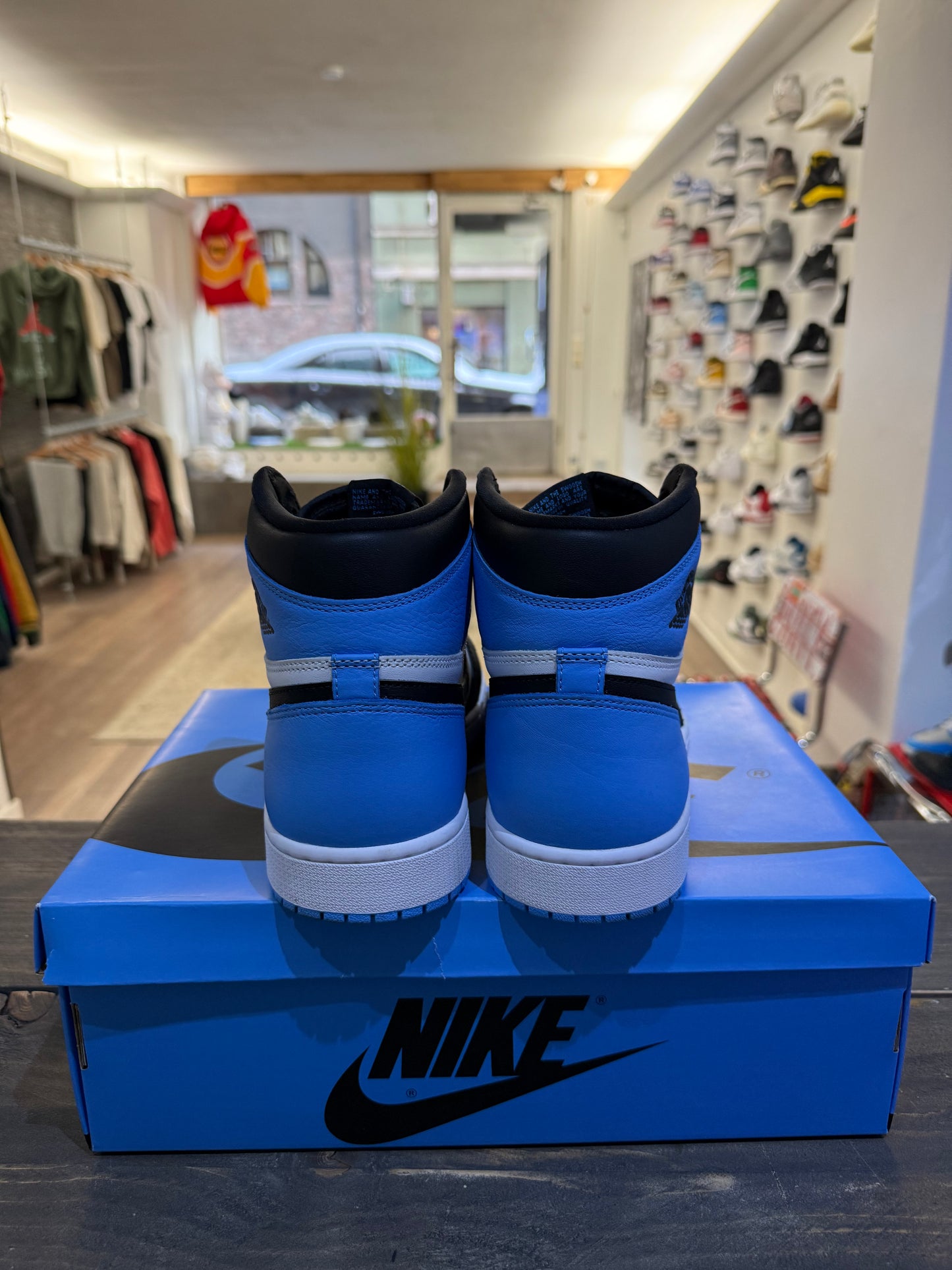 Jordan 1 Retro High OG UNC Toe (Eu: 46)