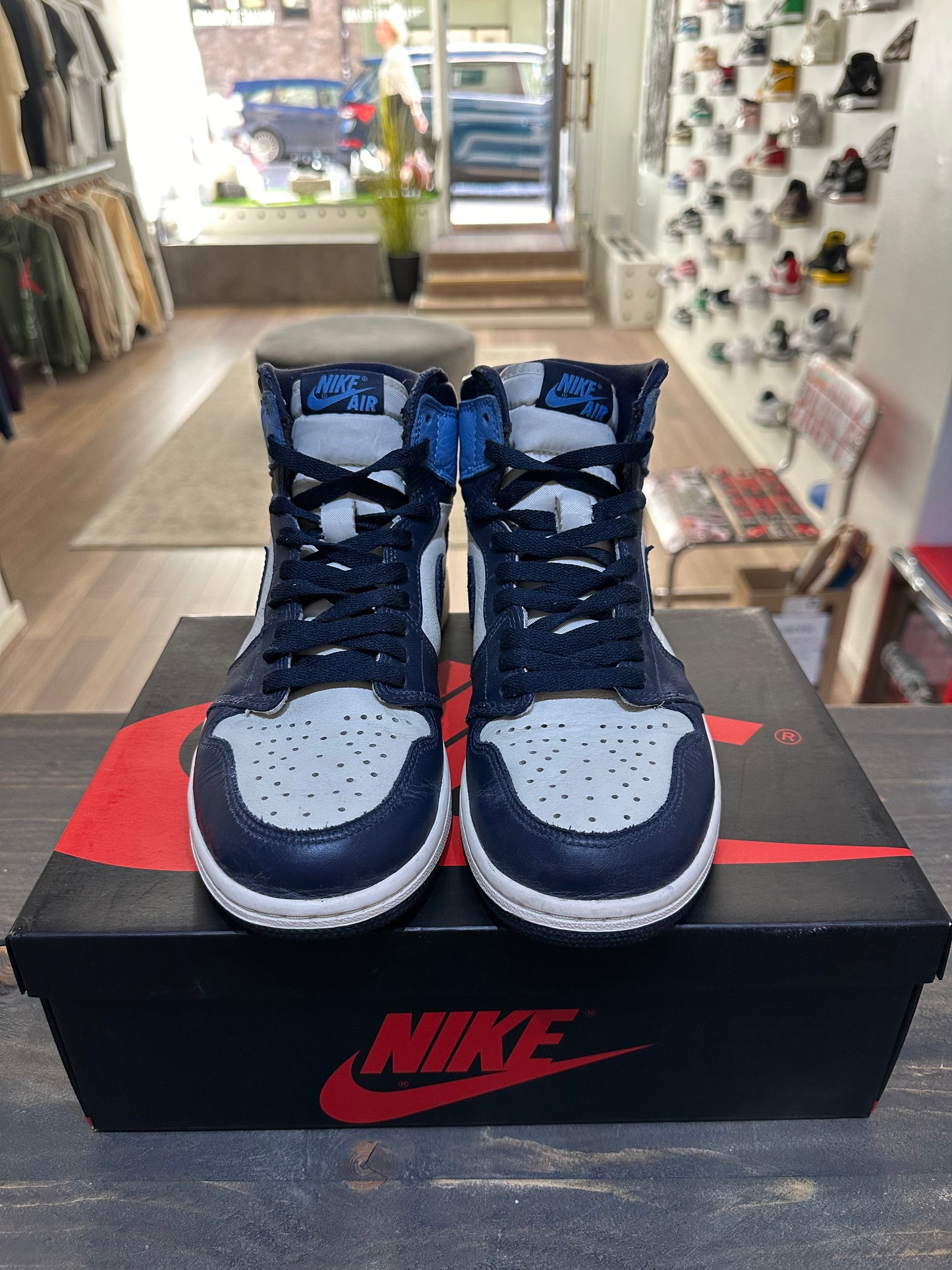 Jordan 1 Retro High Obsidian (Eu:41)