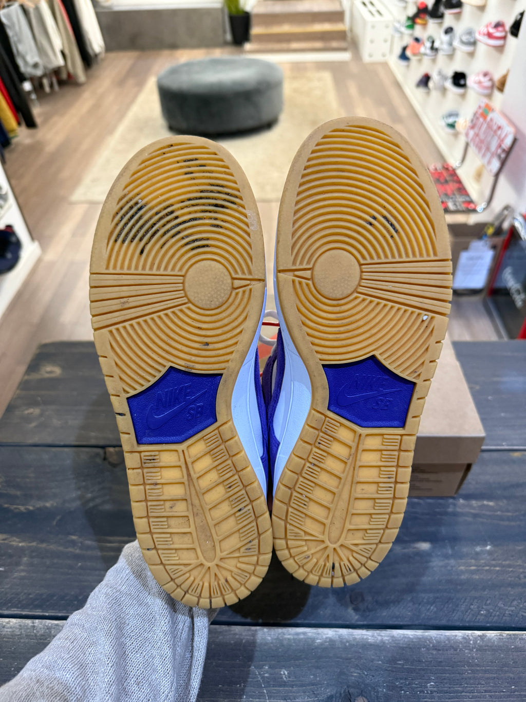 Nike SB Dunk Low Pro ISO Orange Label Court Purple (Eu: 43)